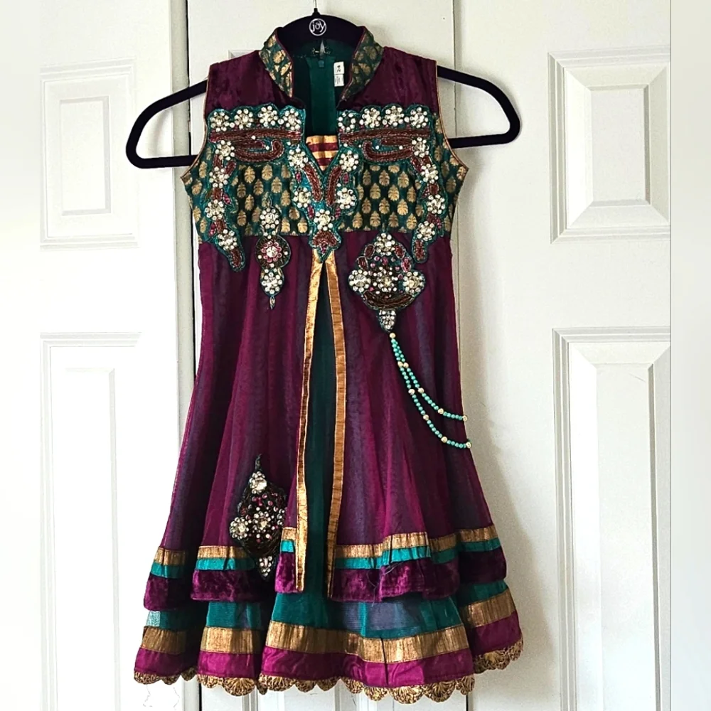 Girls Indian Jewel Toned Dress, India Size 24